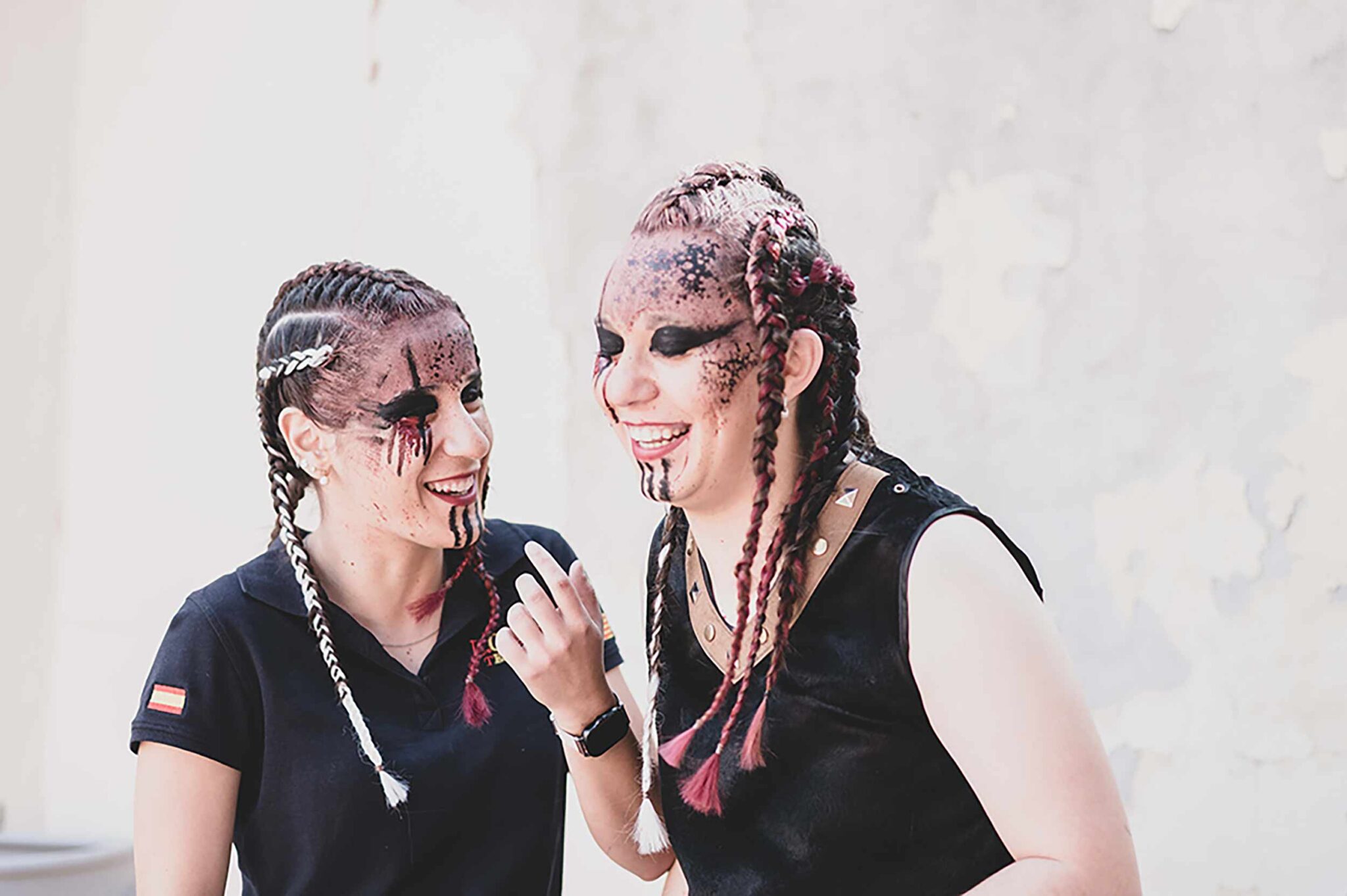 moros i cristians en albaida maquillage preparació entrada 9 octubre